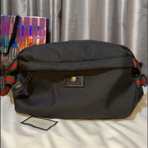 Exclusive Techpack belt bag with Web